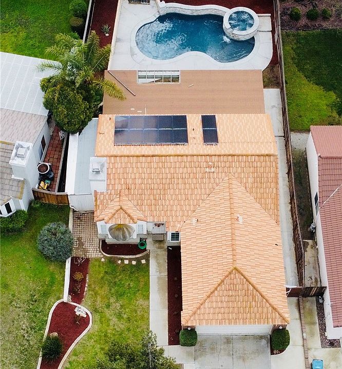 1st image of 39530 Sunrose Dr