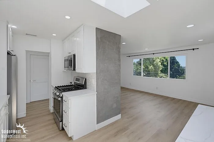 6201 Lorca Dr — Photo 5
