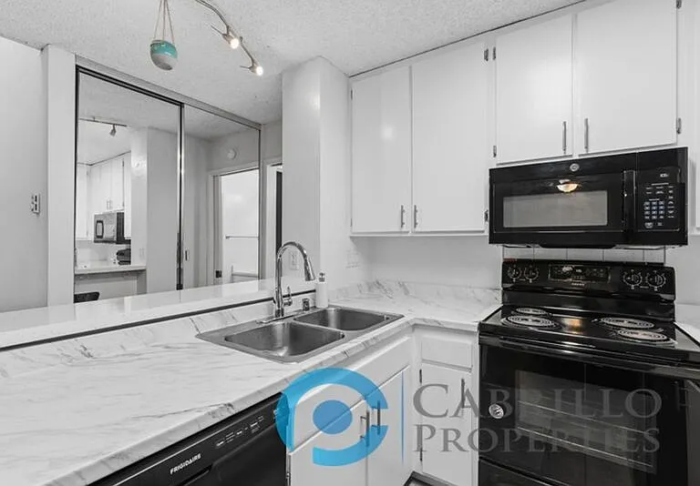 1775 Diamond St #316 — Photo 15