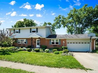 1020 Rio Ln, Dayton, OH 45429