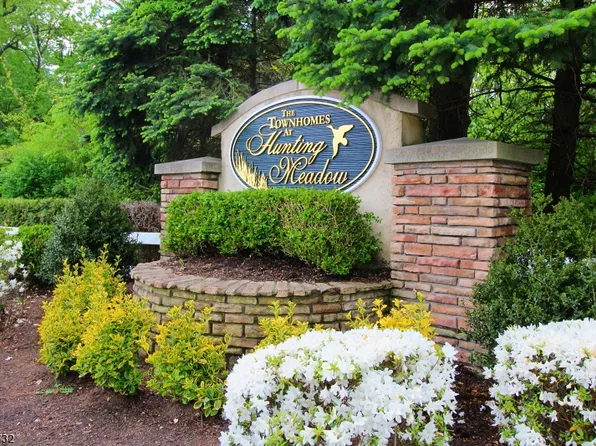 17 Allister Ct, Lincoln Park Boro, NJ 07035