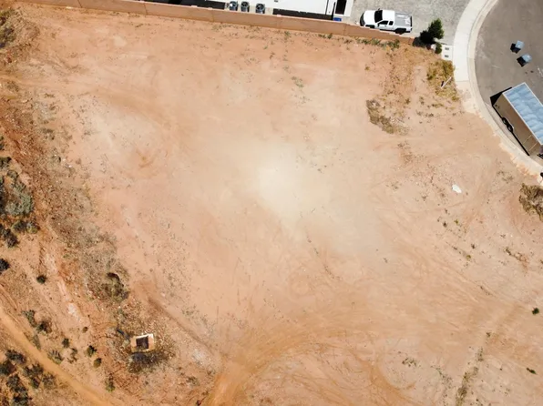 2736 E Cliff Shadow Dr, Saint George, UT 84790