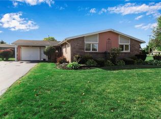 92 Steele Cir, Niagara Falls, NY 14304