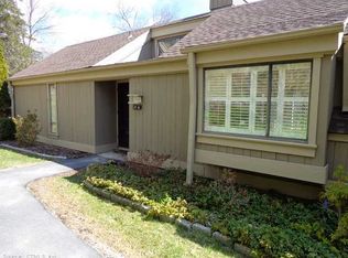 18 Heritage Vlg #A, Southbury, CT 06488