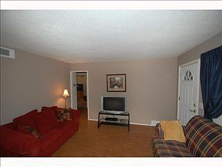 2nd image of 2520 N Hammond Ave