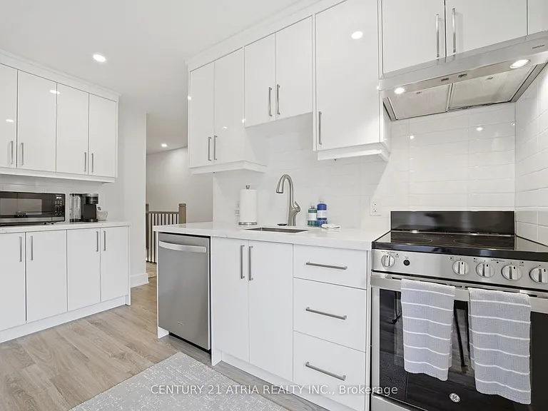 412 Delaware Ave #2 — Photo 16