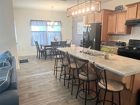 5th image of 5120 Arbordale Way