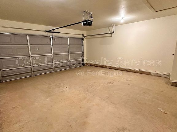 2nd image of 11419 N University Ave