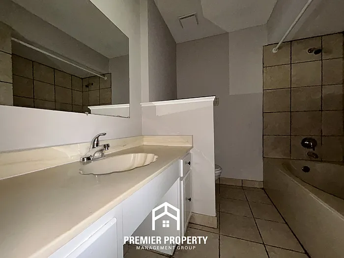 3857 Clemmer Dr — Photo 11