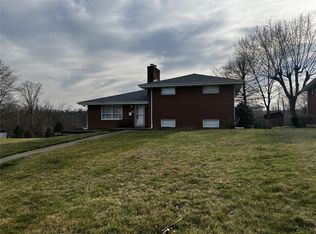 90 Duncan Station Rd, McKeesport, PA 15135