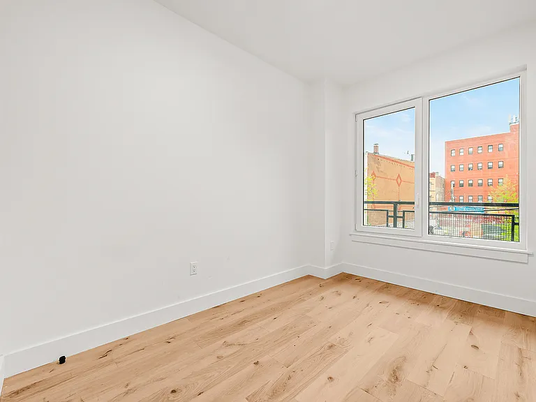 343 Himrod St #402 — Photo 10