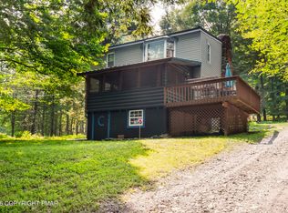 962 Route 507, Greentown, PA 18426