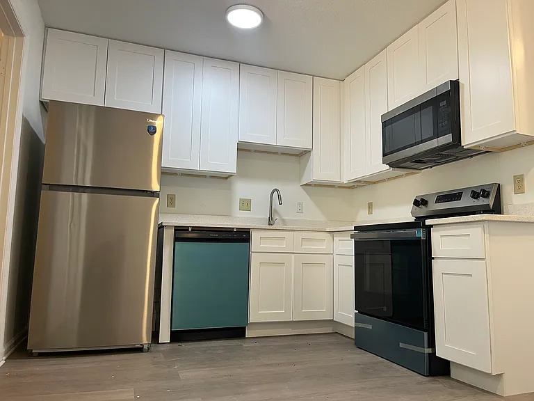100 Timber Ln #A-B — Photo 7