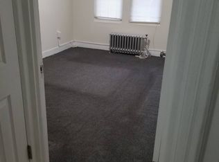 244 E 196th St, Bronx, NY 10458