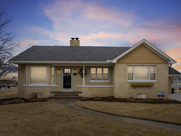 1416 6th St, Orion, IL 61273