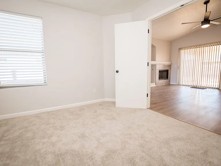2337 Horizon Dr — Photo 16