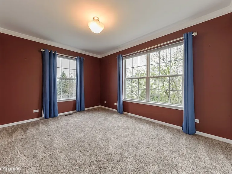 2716 N Greenwood Ave — Photo 10