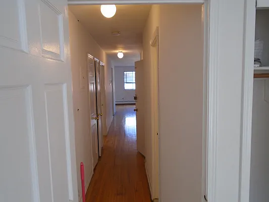 Rented by 18 REALTY | media 23