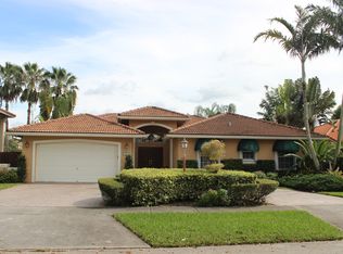 9853 SW 157th Ct, Miami, FL 33196