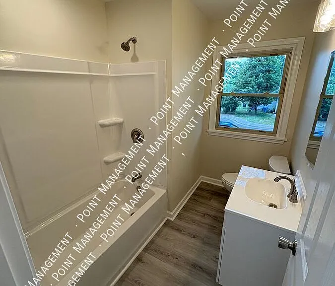 3809 Woodleigh Rd NW — Photo 15