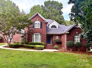 150 Pinnacle Shores Dr, Mooresville, NC 28117