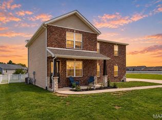 10009 Patriot Dr, Breese, IL 62230