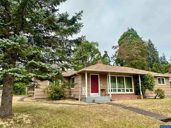 1004 NW 34th St, Corvallis, OR 97330