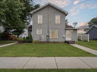 705 12th St, Brodhead, WI 53520