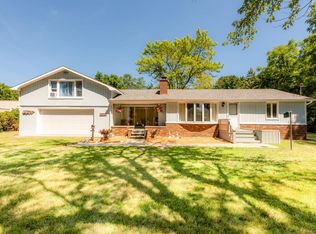 9815 Red Arrow Hwy, Bridgman, MI 49106