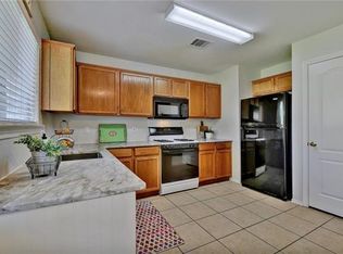 106 Finch Ln, Georgetown, TX 78626