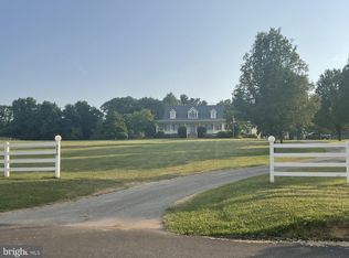 370 Throne Rd, Fawn Grove, PA 17321