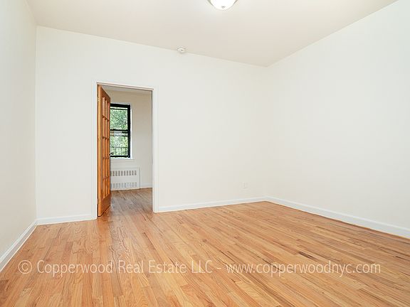 3rd image of 405 E 87th St APT 5D