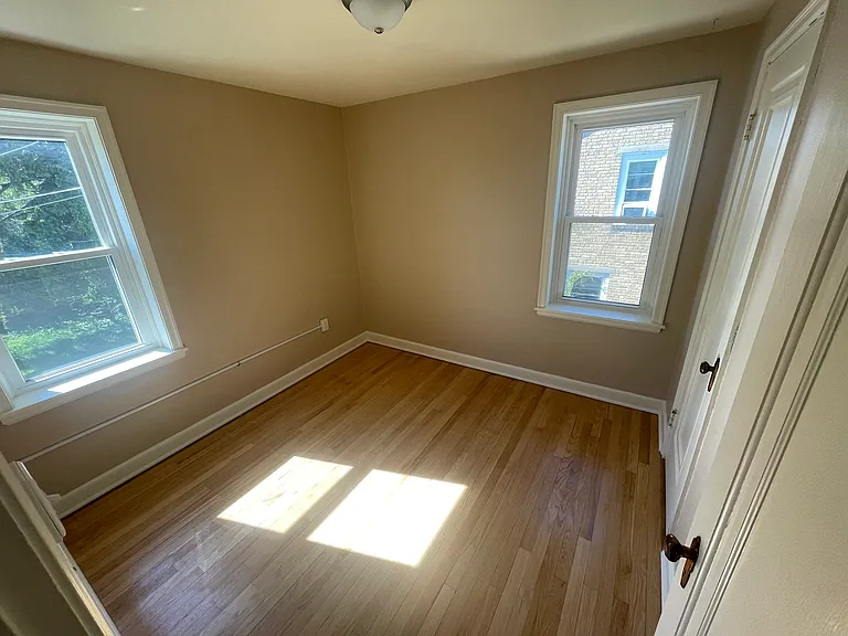 708 Scott Ave — Photo 8