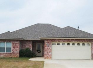 1725 Lakeview St, Deridder, LA 70634