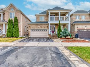 30 Streamline Dr NW, Brampton, ON L6V4T2