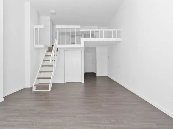 88 Fulton Street image 3 of 6