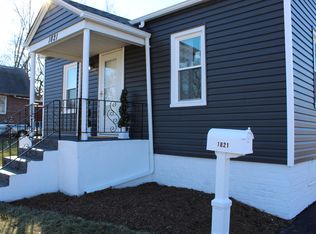 1821 Highland Ave, Crest Hill, IL 60403