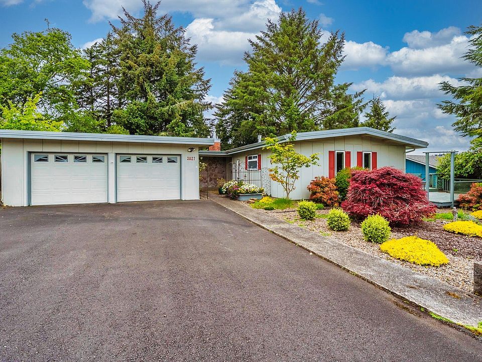 1st image of 3027 NE 32nd Dr