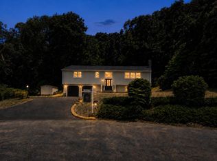 9 Pavia Pl, Framingham, MA 01702