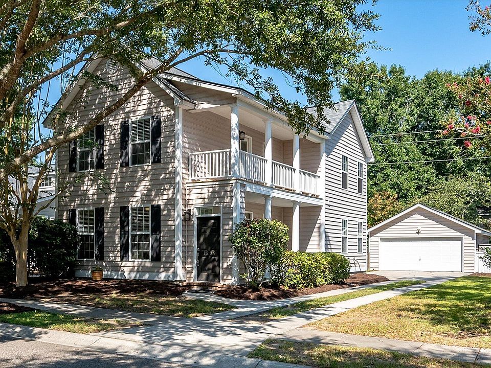 1st image of 1209 Laurel Park Trl