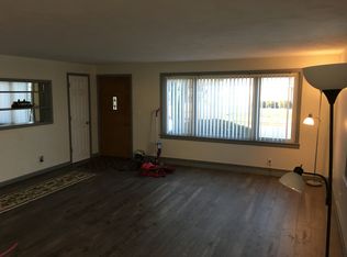 1335 E Byrd St, Appleton, WI 54911