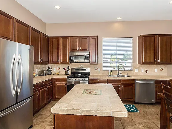 7695 E Circle Wagons Way — Photo 2