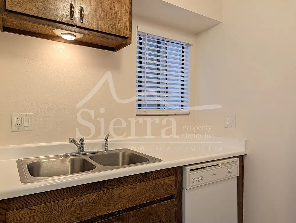 1 bed, $3,050 — Photo 3