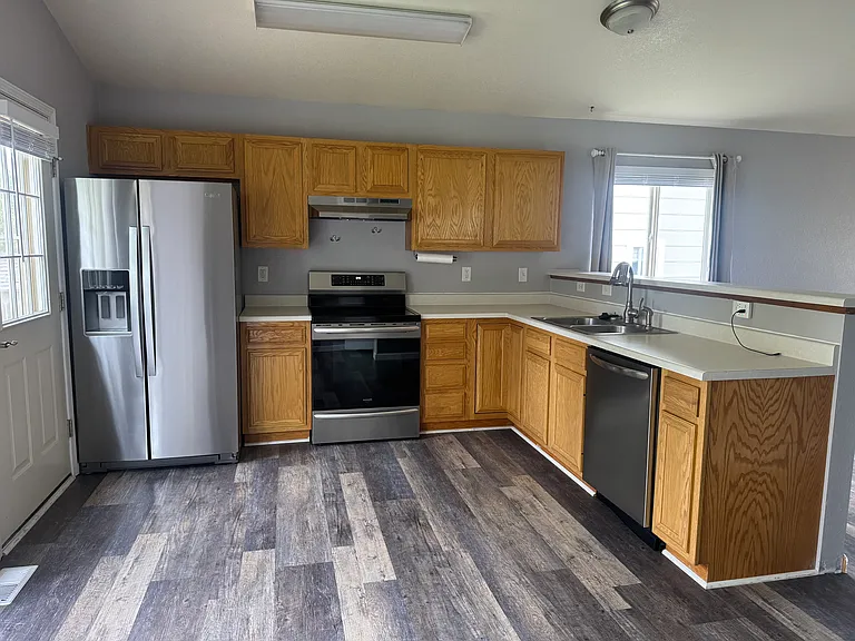 4723 Brant Rd — Photo 7