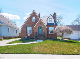 8019 Essen Ave, Parma, OH 44129