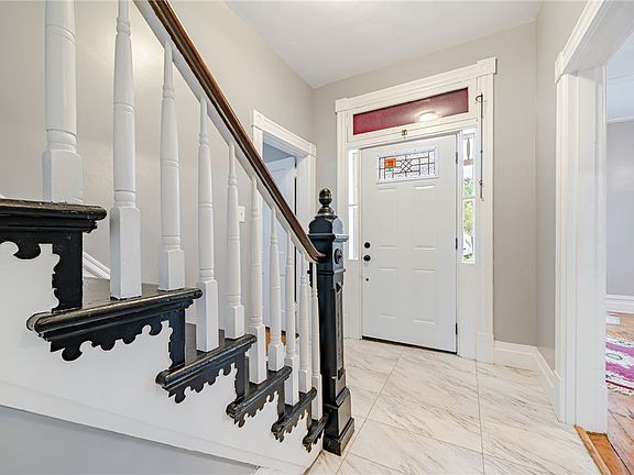 5th image of 311 Hawthorne Ave