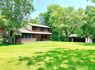 752 Covered Bridge Rd, Volant, PA 16156