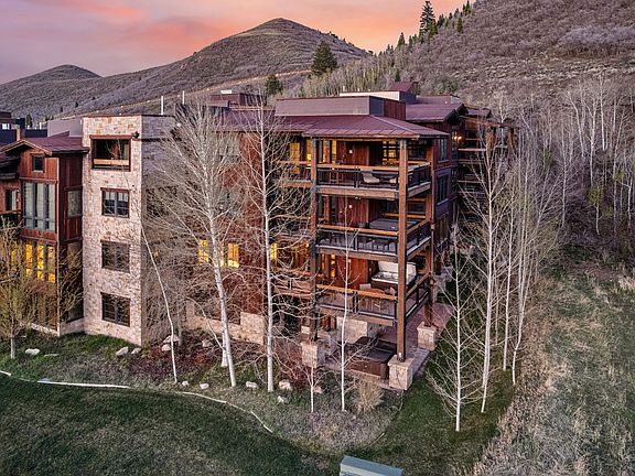 5th image of 2800 Deer Valley Dr E #6137