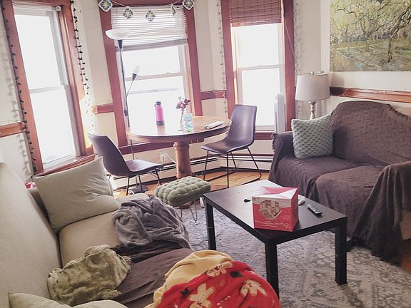 3rd image of 28 Whitman St #1