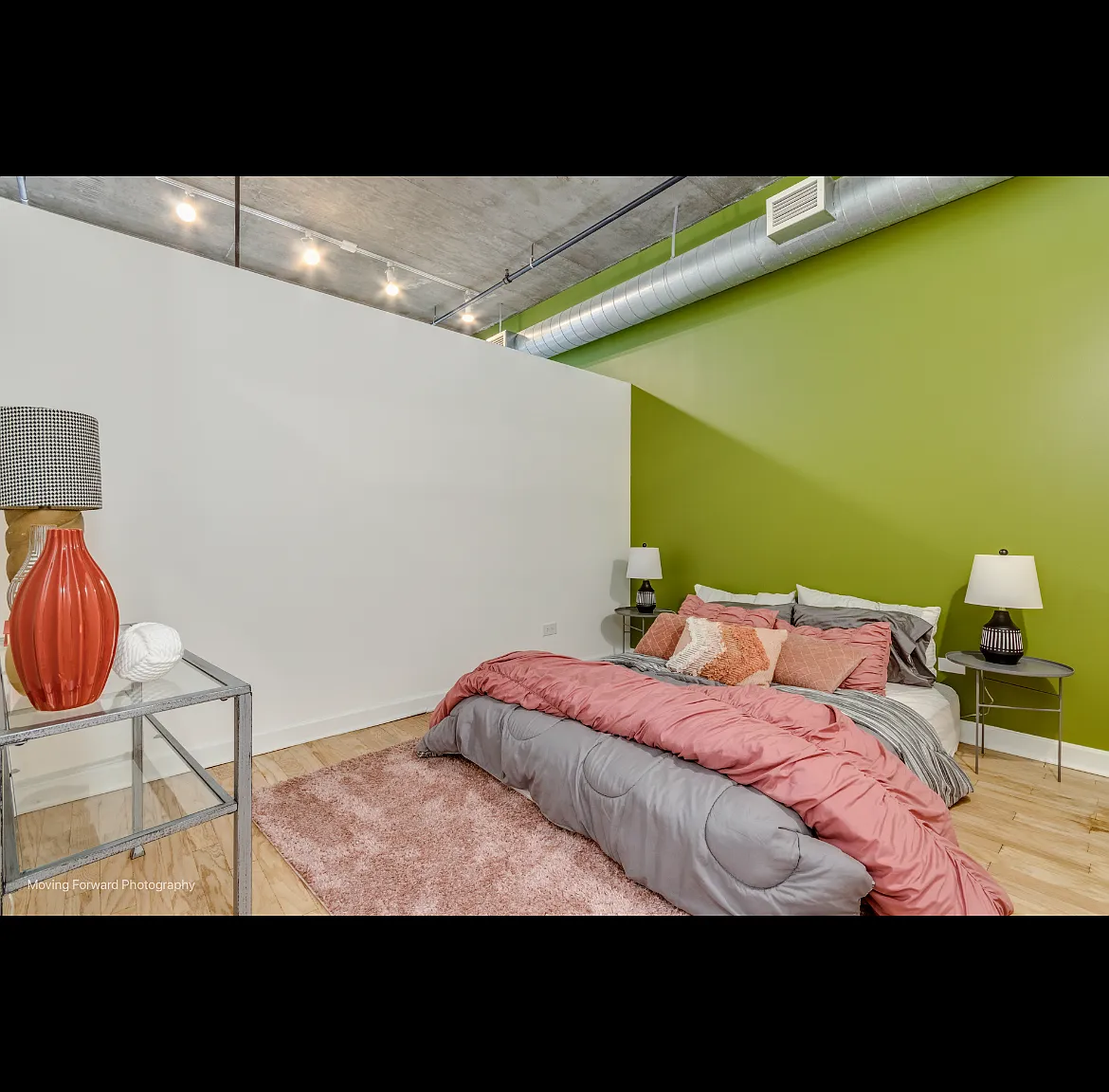 111 S Morgan St — Photo 4